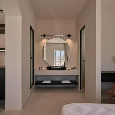 Hotel Utopia